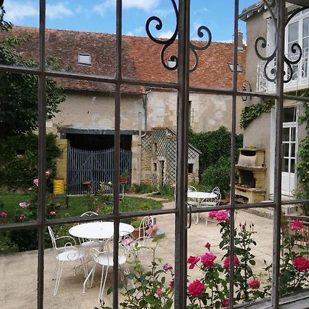 Le Relais Des Roses- Chambres D'Hotes Vatan Esterno foto