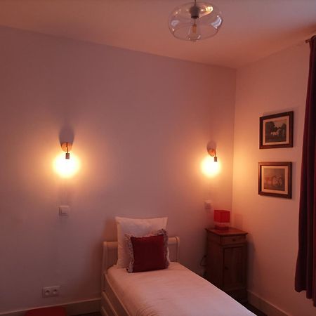 Le Relais Des Roses- Chambres D'Hotes Vatan Esterno foto