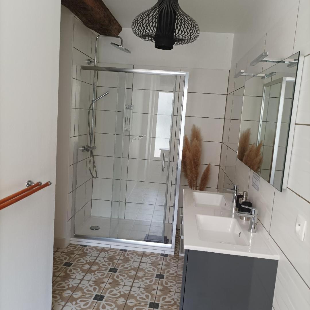 Le Relais Des Roses- Chambres D'Hotes Vatan Esterno foto