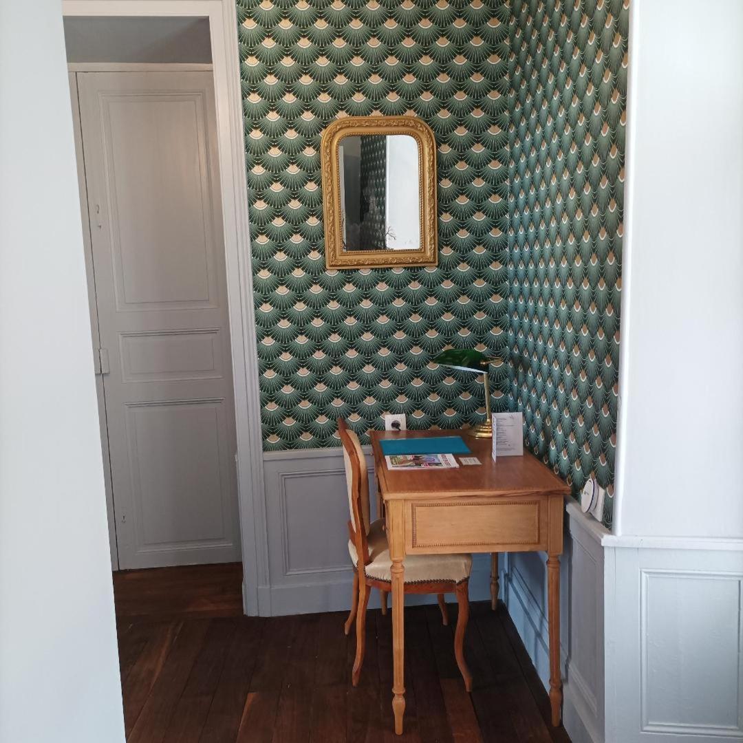 Le Relais Des Roses- Chambres D'Hotes Vatan Esterno foto