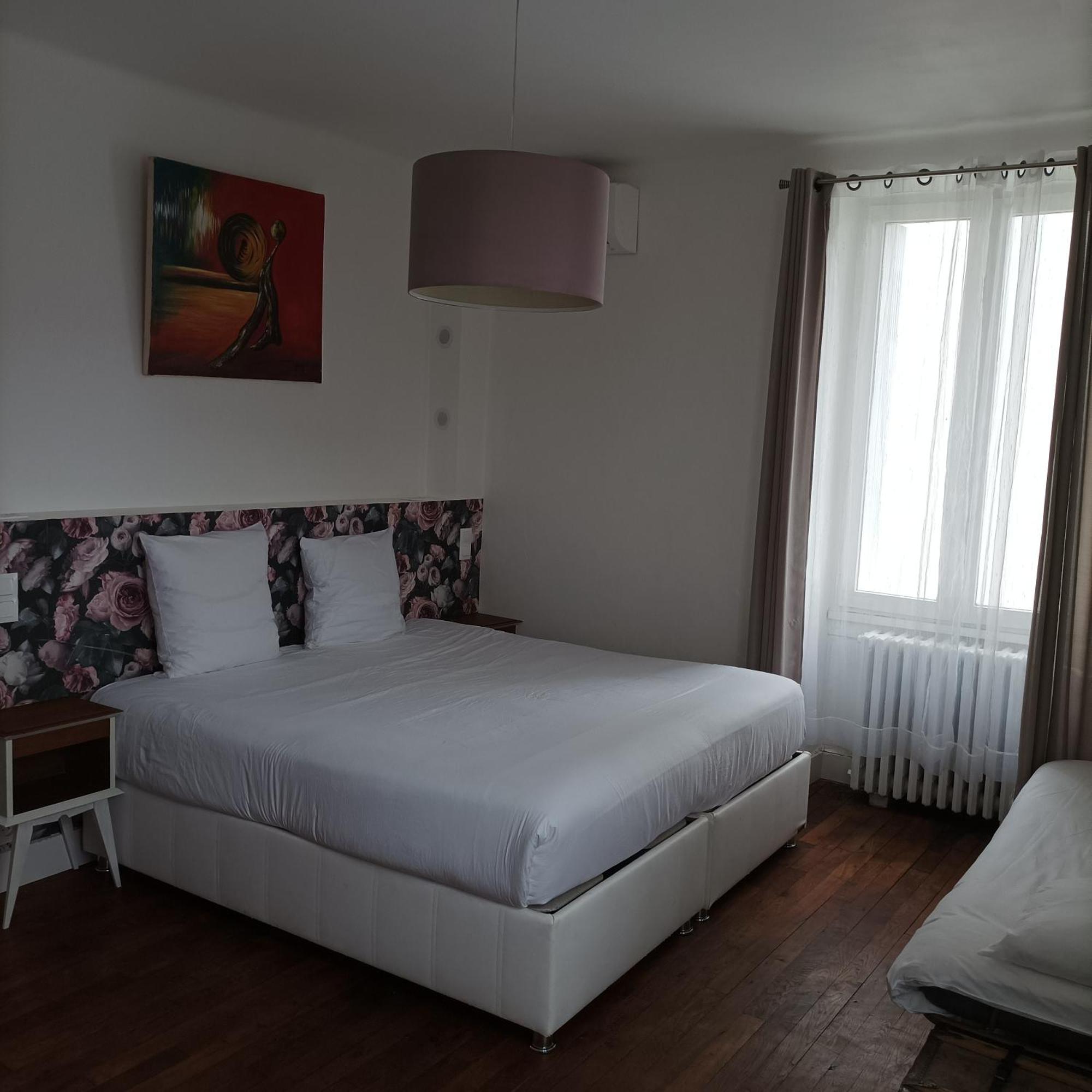 Le Relais Des Roses- Chambres D'Hotes Vatan Esterno foto